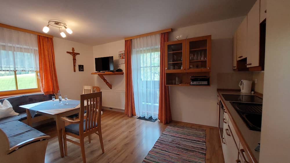 Wohnzimmer und Küche
